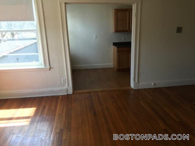 Building Photo - 1163 Boylston St