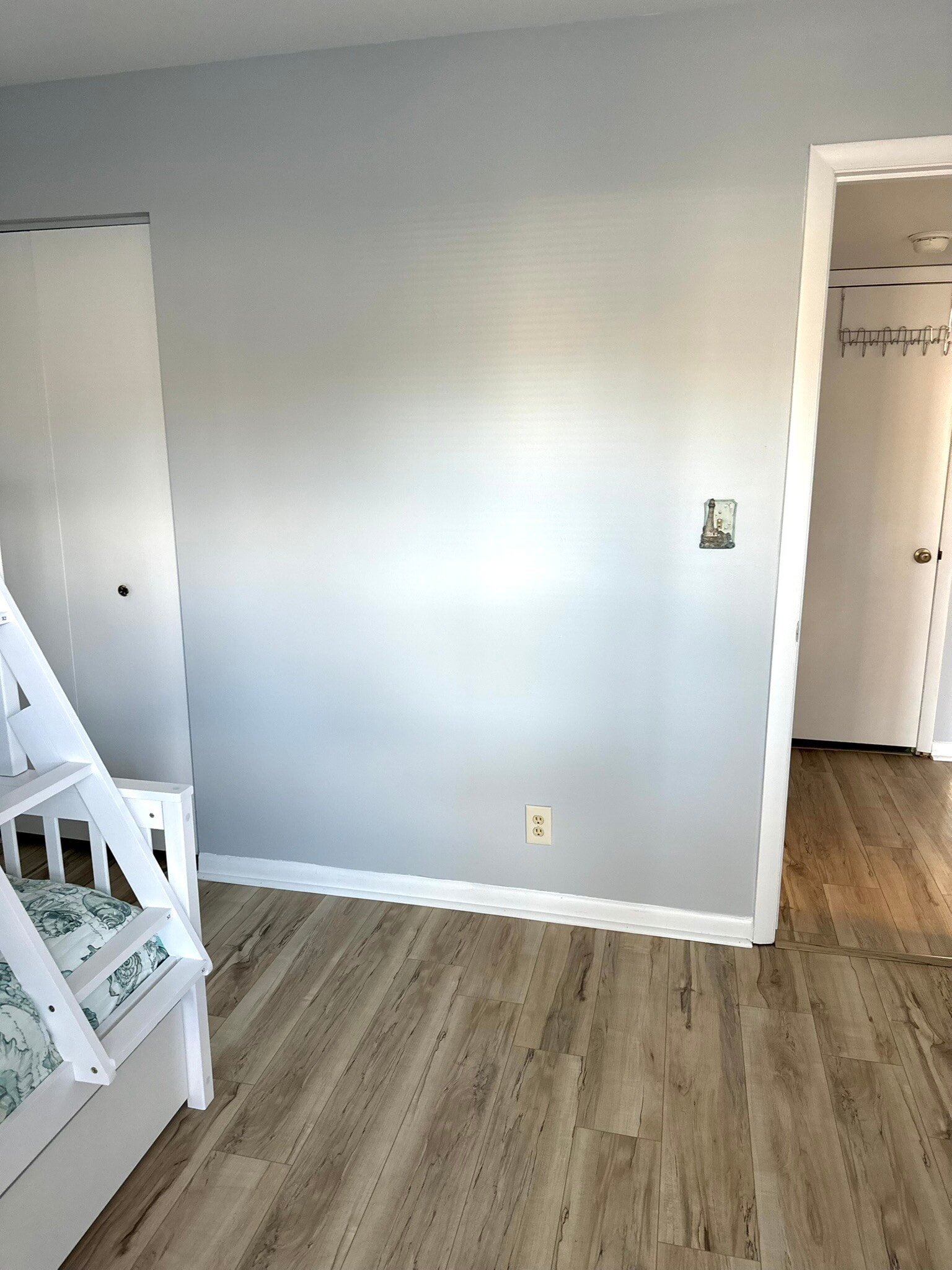 Building Photo - 39633 Round Robin Way