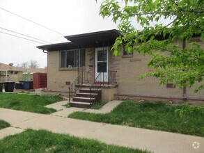 Building Photo - End unit 1 bed 1 bath in Sloans Lake