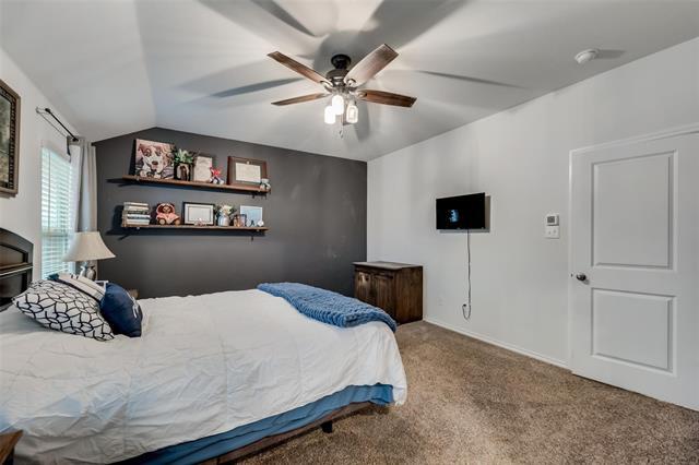 Building Photo - 315 Patina St