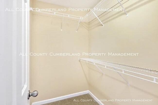 Building Photo - 7065 Blairs View Dr