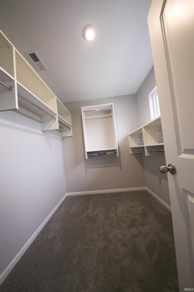 Building Photo - 3595 Canal Square Dr