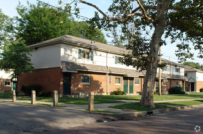 Primary Photo - Port Lawrence