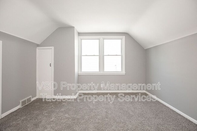 Building Photo - 17932 Neff Rd