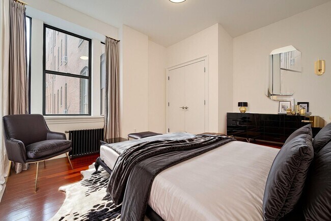 Building Photo - 611 W 137th St