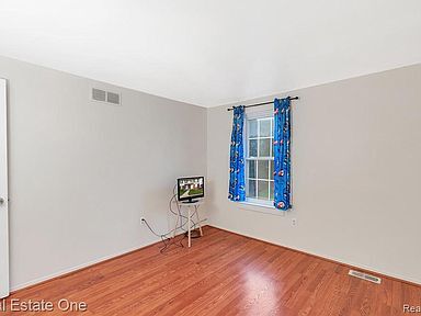 Building Photo - 44521 N Umberland Cir