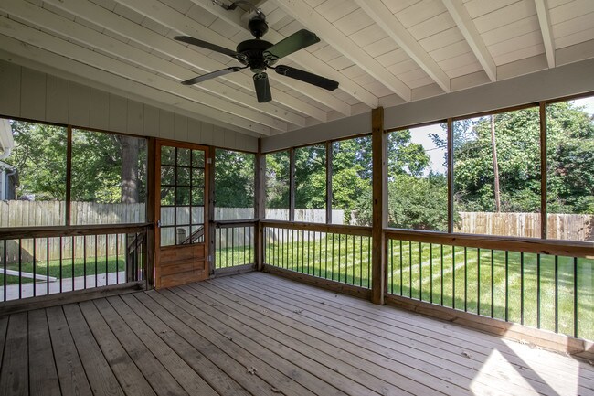 Building Photo - 6038 Juniper Dr