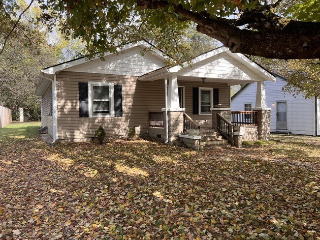 Building Photo - 4021 Porter Ave
