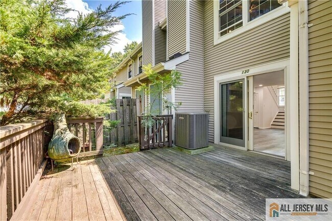 Building Photo - 130 Winchester Way