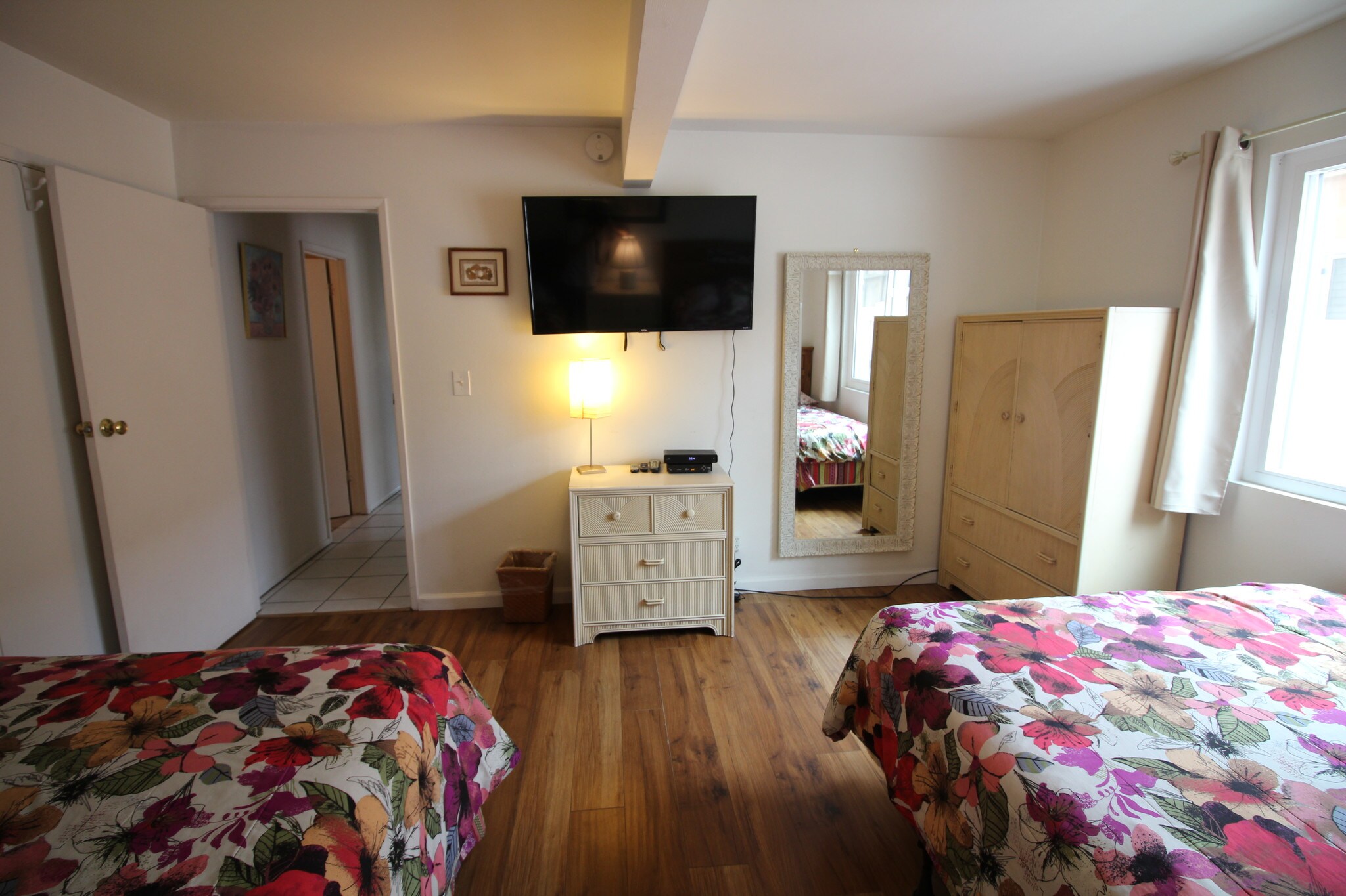 Building Photo - 822 Island Ct