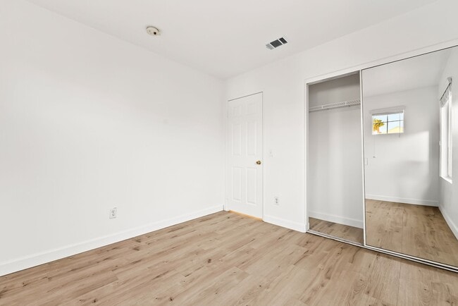 Building Photo - 1564 Clanton Pl