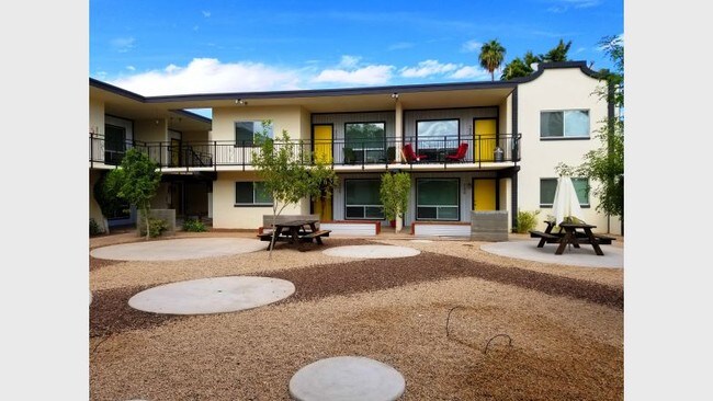 Building Photo - Chic, urban living awaits you at Forte Apa...