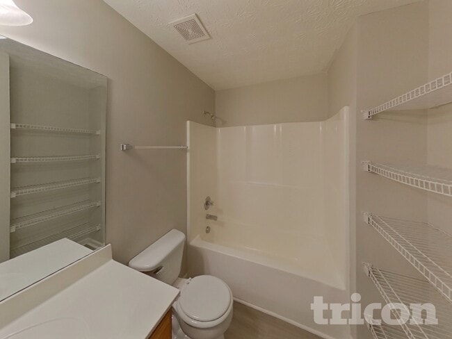 Building Photo - 1542 Alcovy Falls Dr SE