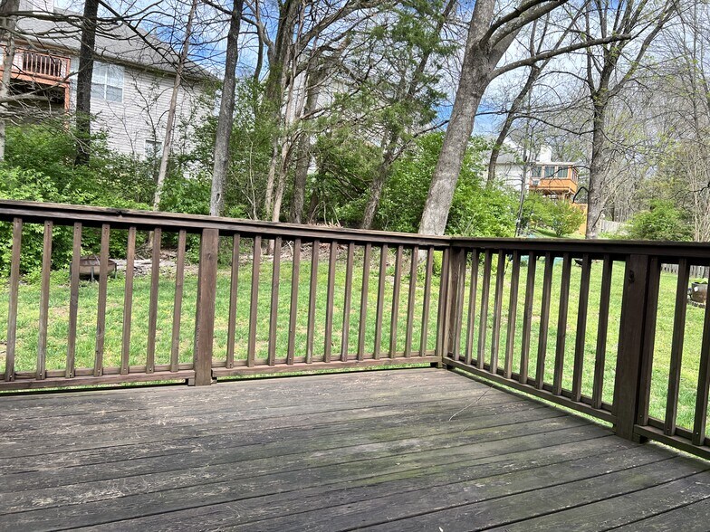 Building Photo - 1509 Sudbury Ct