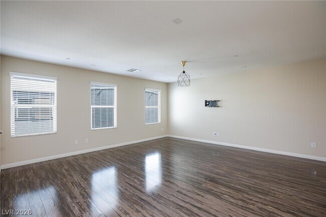 Building Photo - 9050 W Tropicana Ave