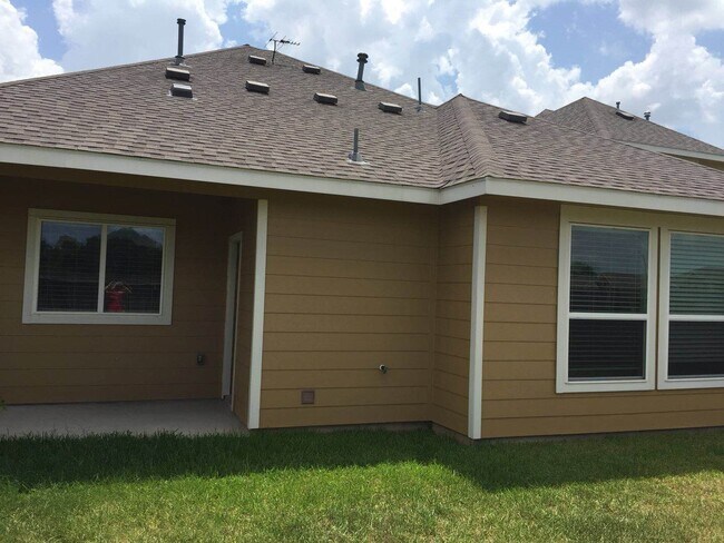 Building Photo - 21523 Rainfall Park Dr