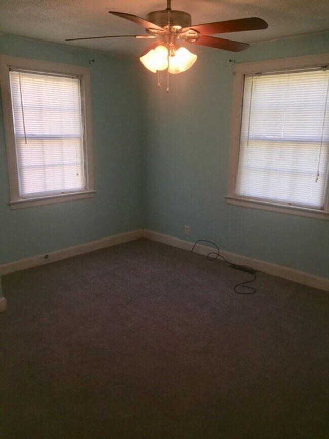 Building Photo - 3739 Tait Terrace