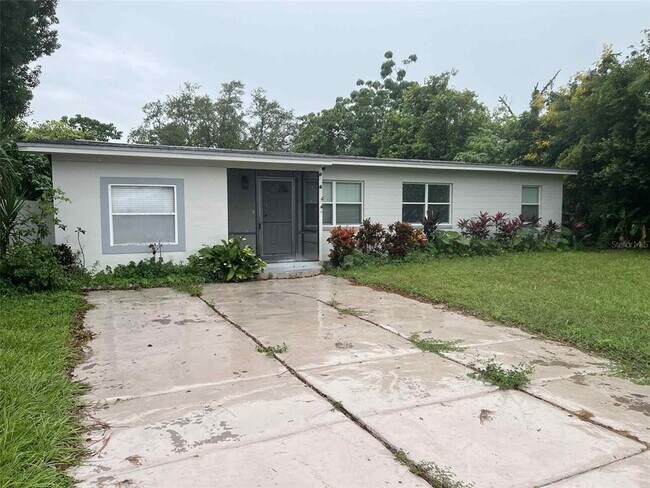 Primary Photo - 4926 Stewart Ave