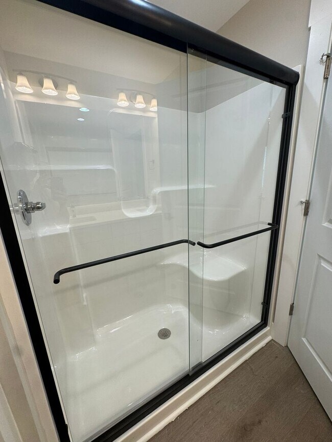 Building Photo - 136 Brawley Villas Pl