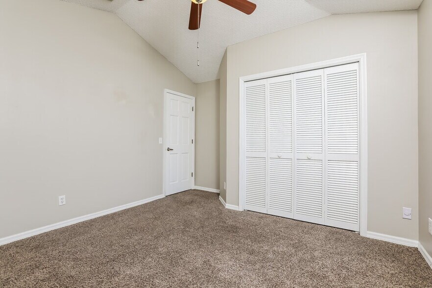 Building Photo - 1046 Kelly Creek Cir