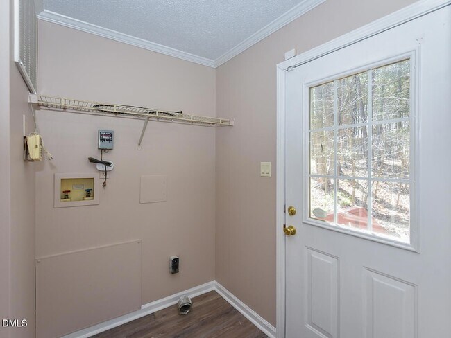 Building Photo - 4304 Amherst St