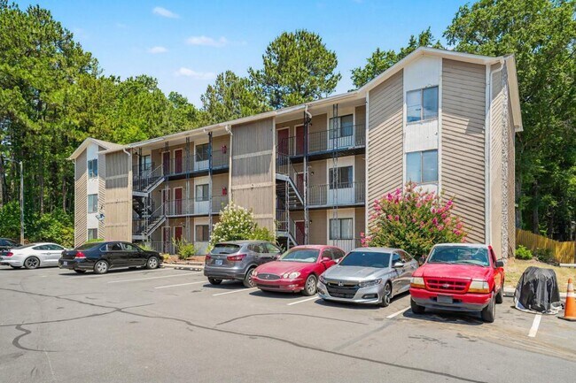 Building Photo - 1309 Hudson Ave
