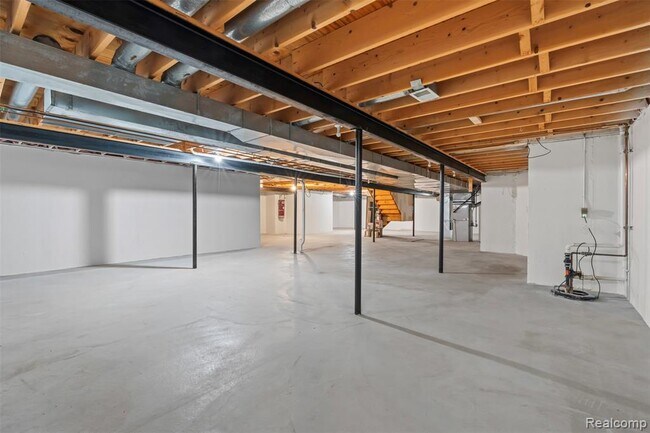 Building Photo - 40387 Emerald Ln E