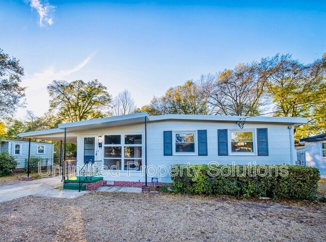 Primary Photo - 2418 Monroe St