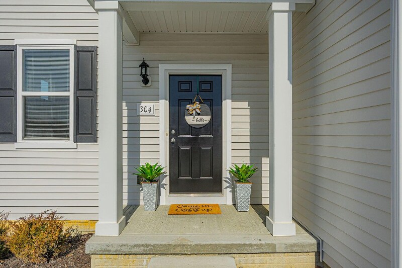 Building Photo - 304 Gray Fox Ct