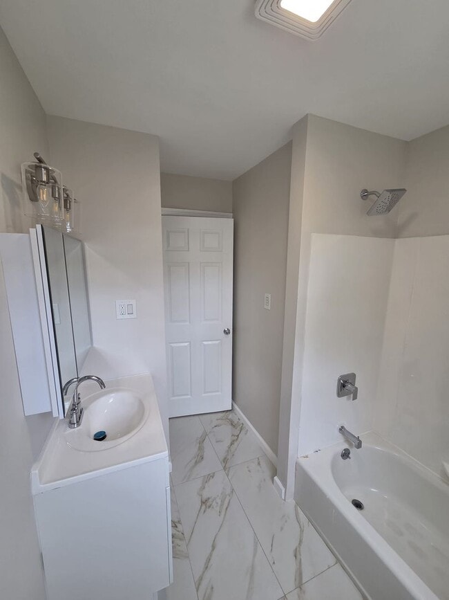 Building Photo - 955 Egret Dr