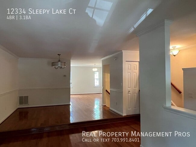 Building Photo - 12334 Sleepy Lake Ct