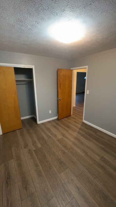 Building Photo - 4208 E 189th St