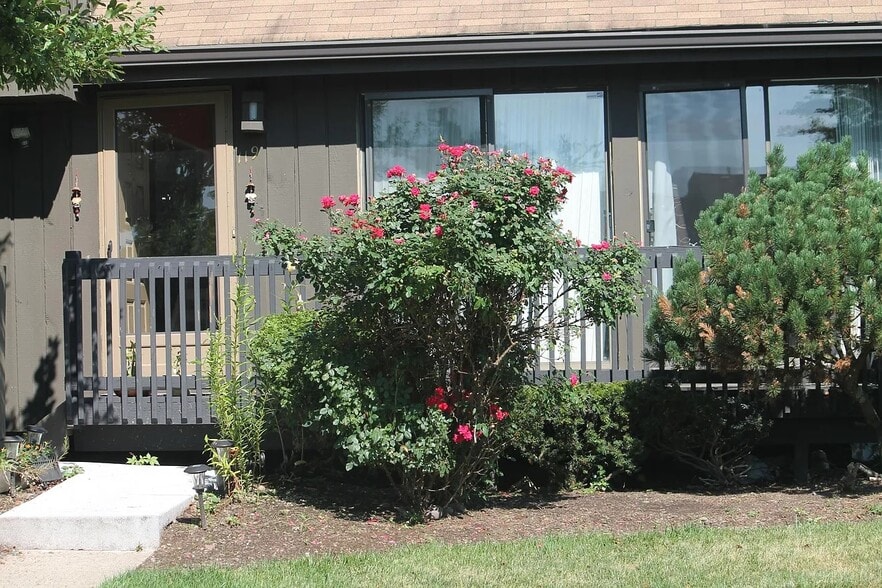 Building Photo - 119 Westgate Dr