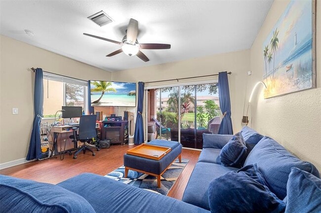 Building Photo - 5921 Riverside Ave