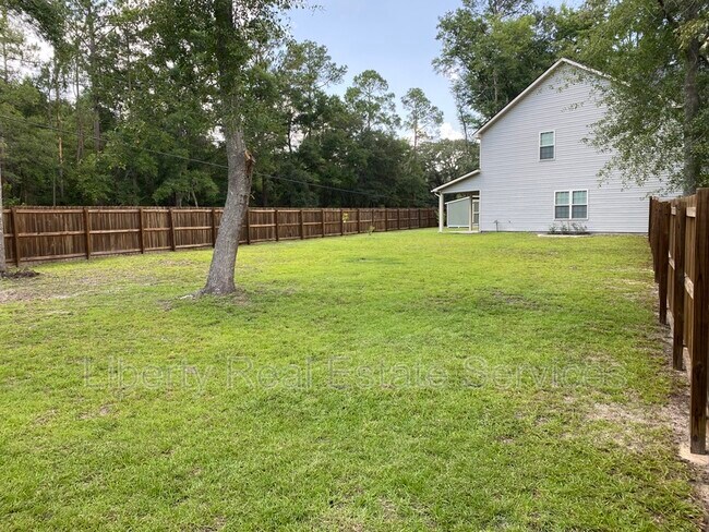 Building Photo - 162 Carriage Way