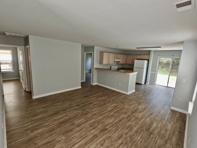 Building Photo - 1080 Stoney Falls Blvd