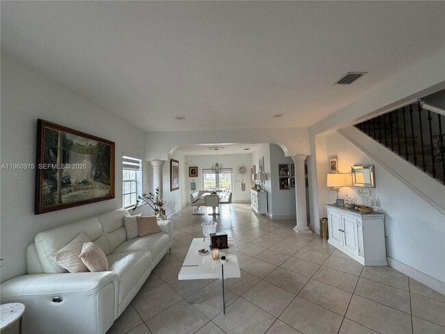 Building Photo - 6762 SW 157th Ct