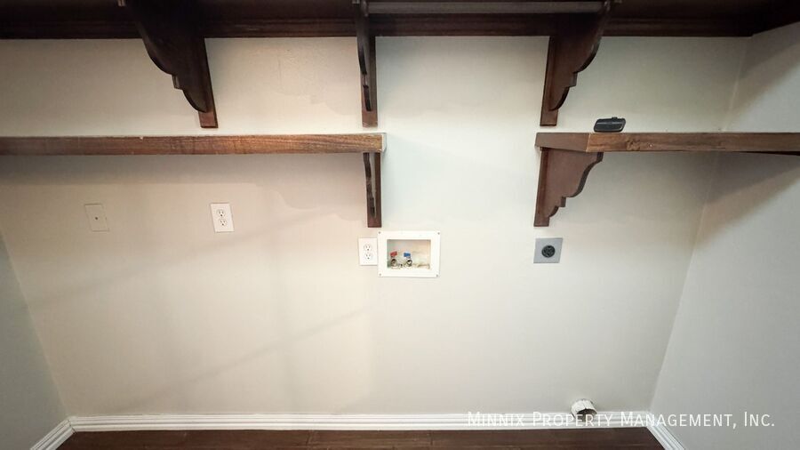 Building Photo - 156 Frankford Ct