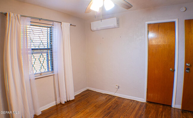 Building Photo - 3723 Memphis Ave