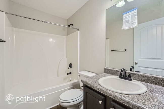 Building Photo - 19 Pasture Ct