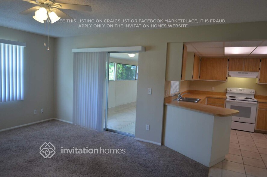 Building Photo - 1123 SE 34th St