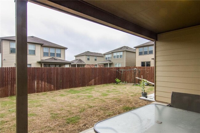 Building Photo - 16009 Hawthorne Heights Trail