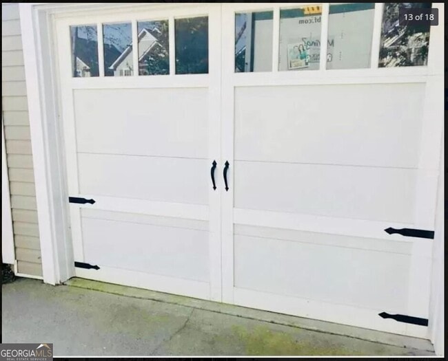 Building Photo - 2145 Highland Gate Dr