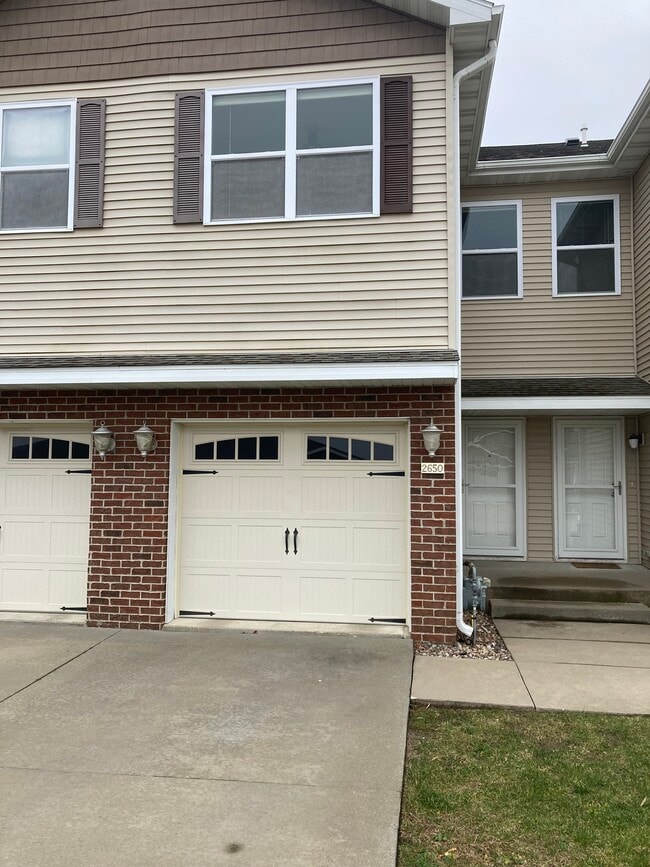 Building Photo - 2650 Millstone Dr