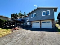 Building Photo - Rental with Views of Utsalady Bay and Mt B...