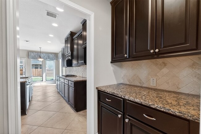 Building Photo - 13613 Sunset Harbor Dr