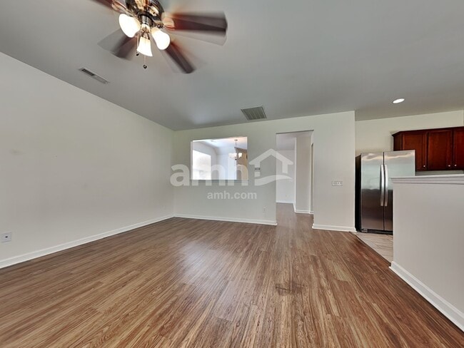 Building Photo - 280 Cameron St