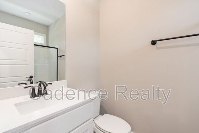 Building Photo - 1723 Perimeter Lp