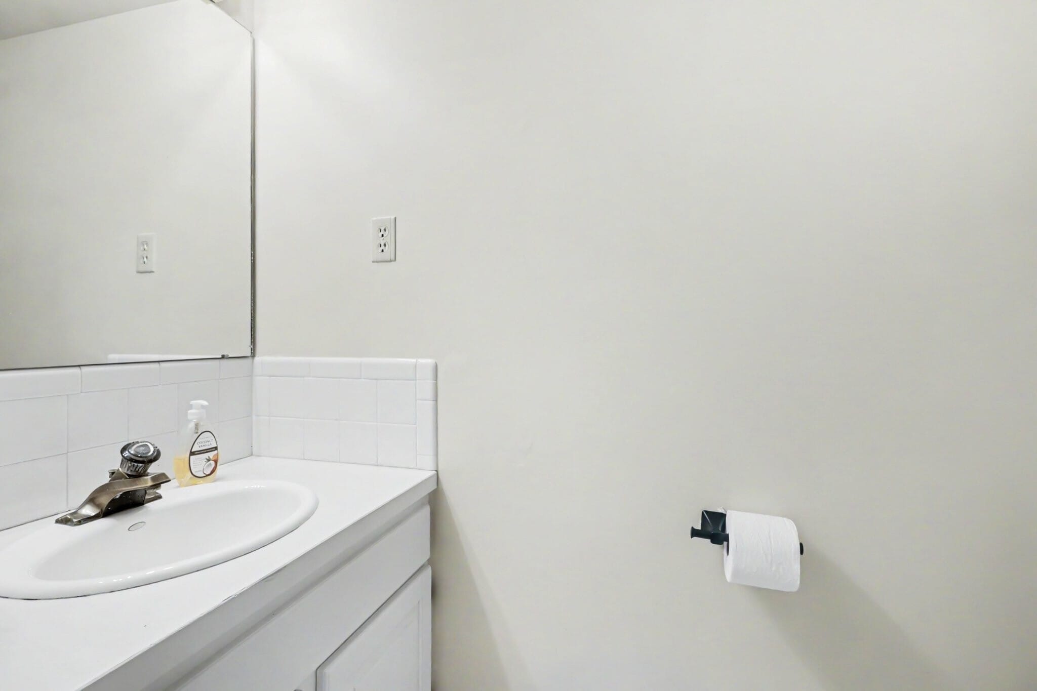 Building Photo - 314 Somerset Dr