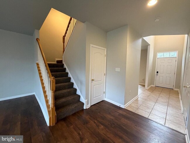 Building Photo - 412 Kintyre Ln